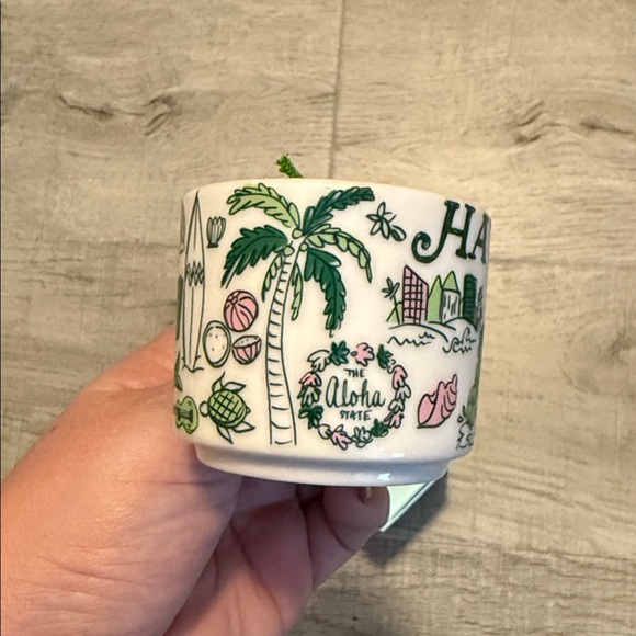 Starbucks Hawaii Mug ornament with Tropical Illustrations - Picture 3 of 6
